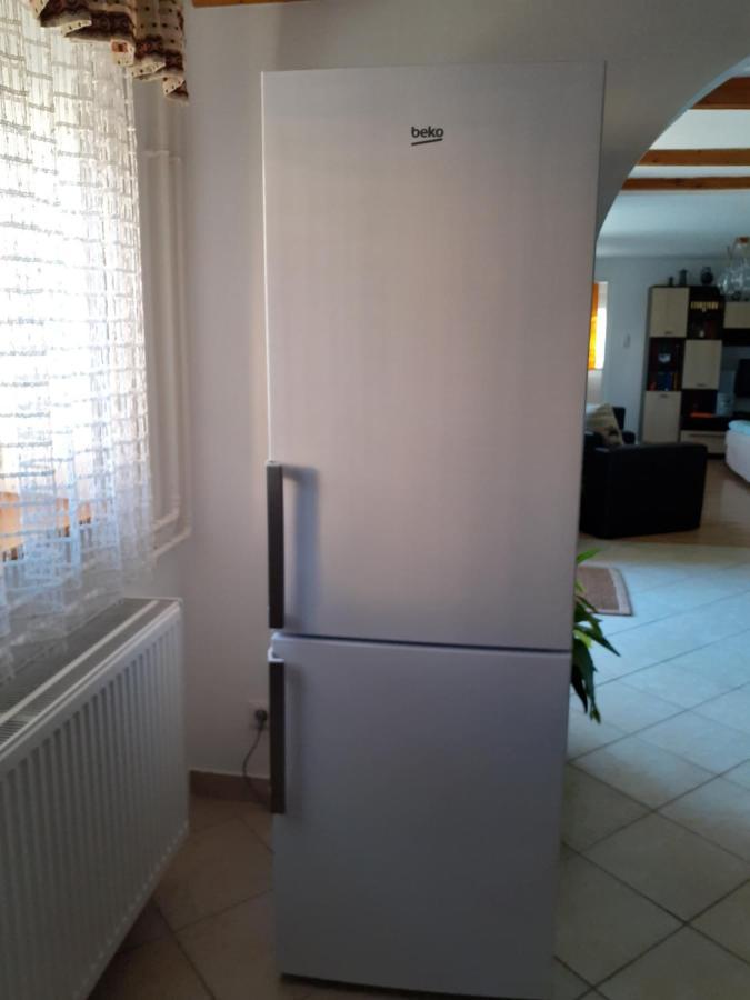 Szahara Vendégház Kerekegyháza Exterior foto